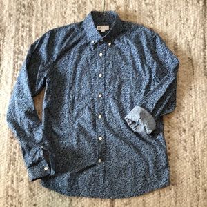 Gap button down, thin fabric